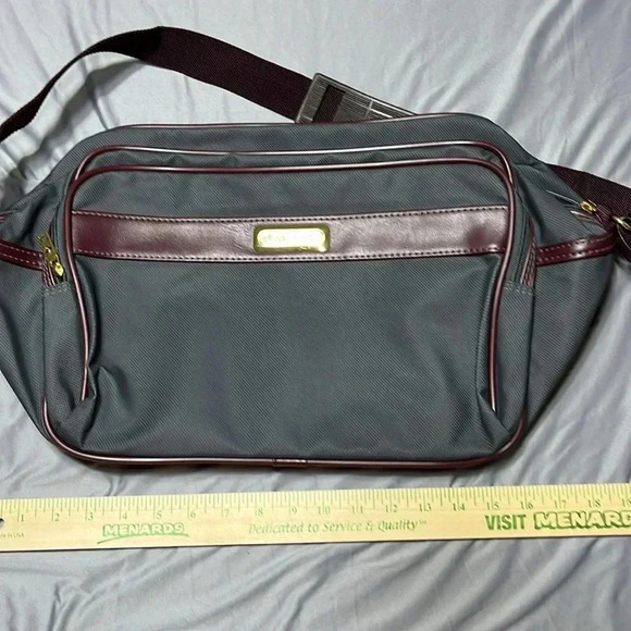Samsonite Vintage Series 2100 Shoulder Tote Carryon Travel Bag NWT Gray - Picture 9 of 10